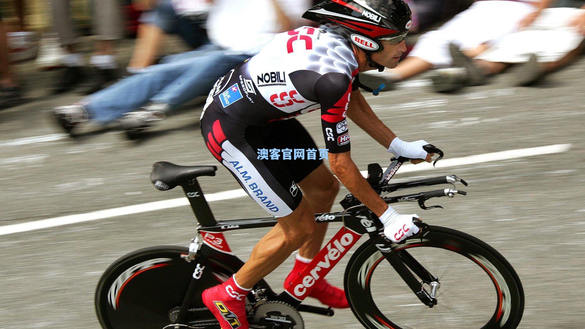 中超半场激战,安永佳闪电破门,费利佩扳平,深圳暂1-1成都蓉城