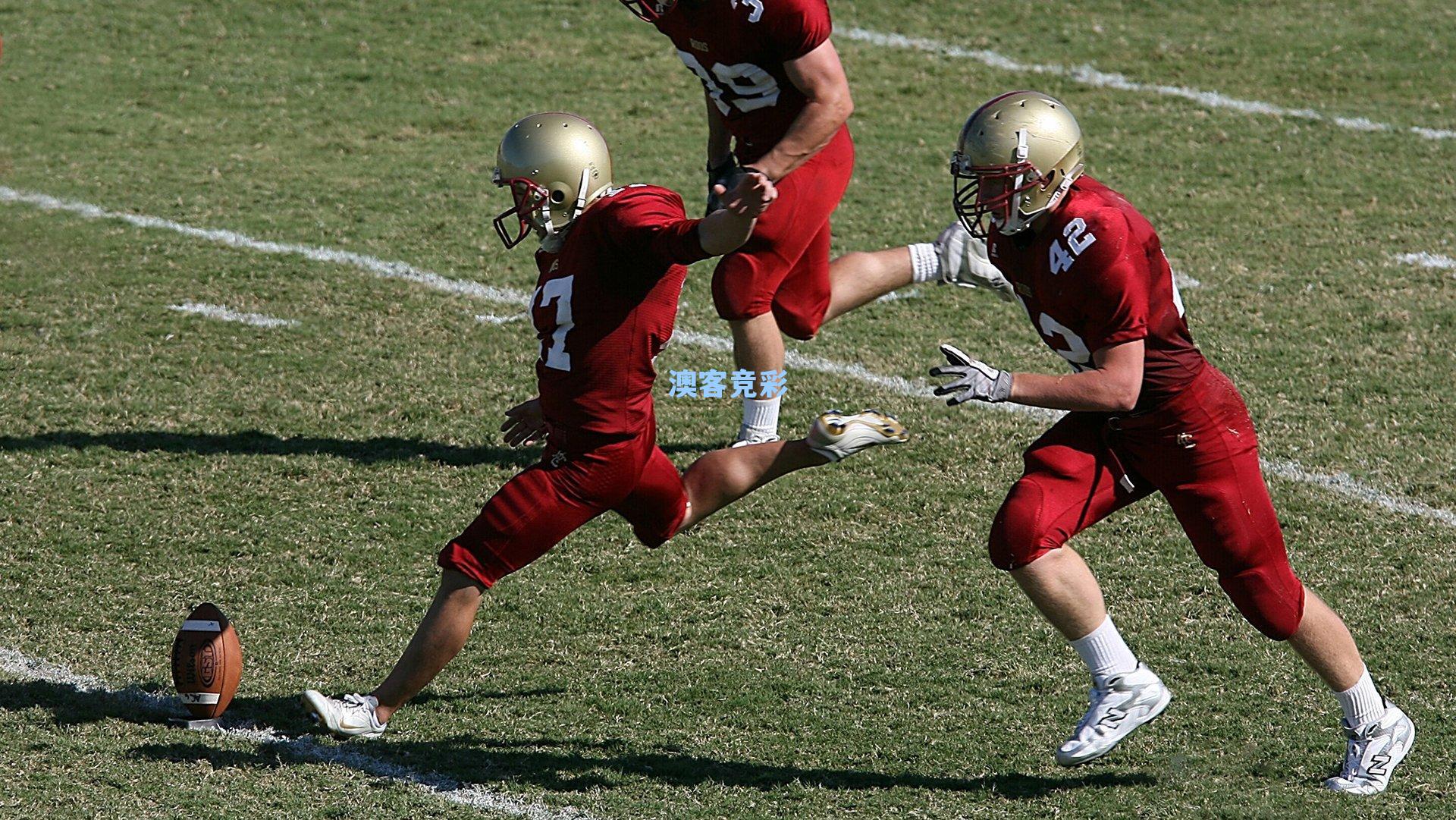 德甲巨人出手！拜仁紧急接触亚特兰大，瞄准卢克曼开出先租后买关键报价